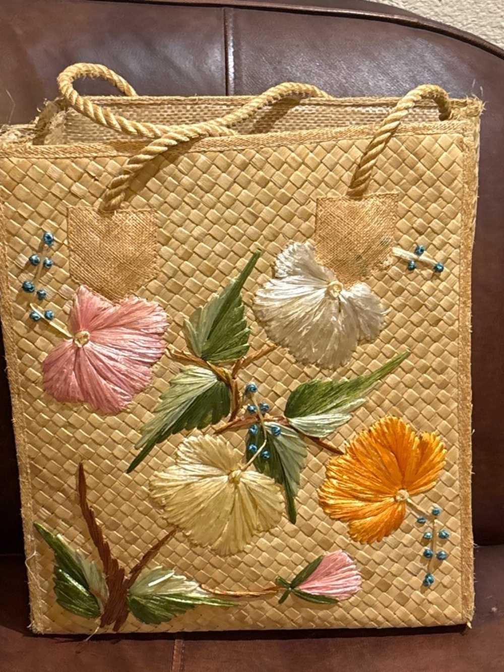 Vintage 1950’s-60’s wicker bag Hawaii flowers OK
